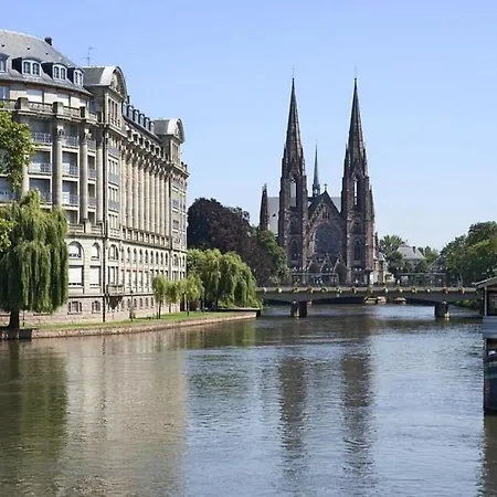 Good Time On The Lake - Strasbourg - European Parliament Apartment *